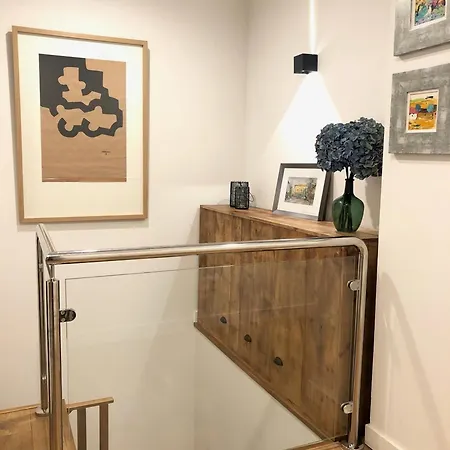 Gran Terraza, Vivienda Unica! Muy Centrica